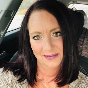 Meet your Posher, Traci